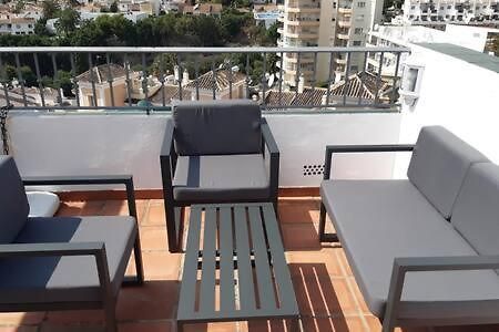 Amplio Apartamento Con Piscina Cerca De La Playa 네르하 외부 사진